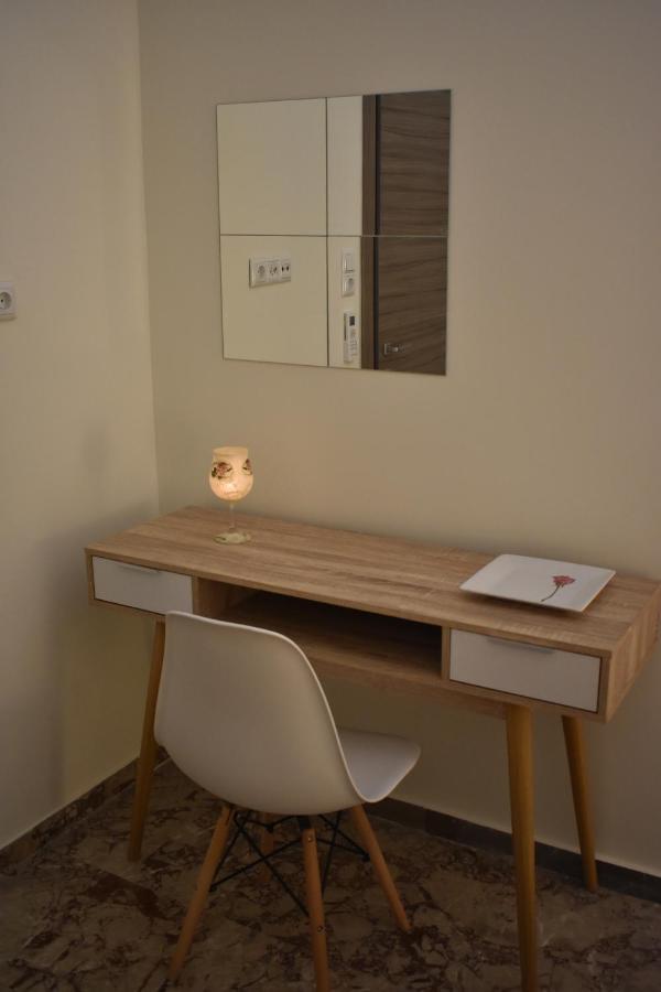 Chrysafenia & Leandros Downtown Appartement Kavala Buitenkant foto