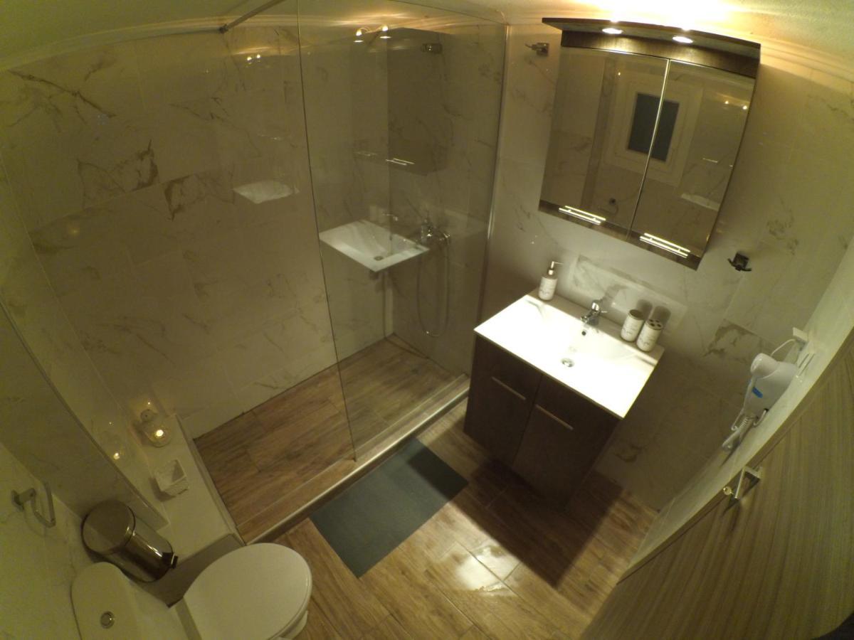 Chrysafenia & Leandros Downtown Appartement Kavala Buitenkant foto